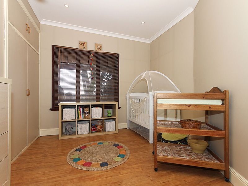 56 Redgum Avenue, Bellevue WA 6056