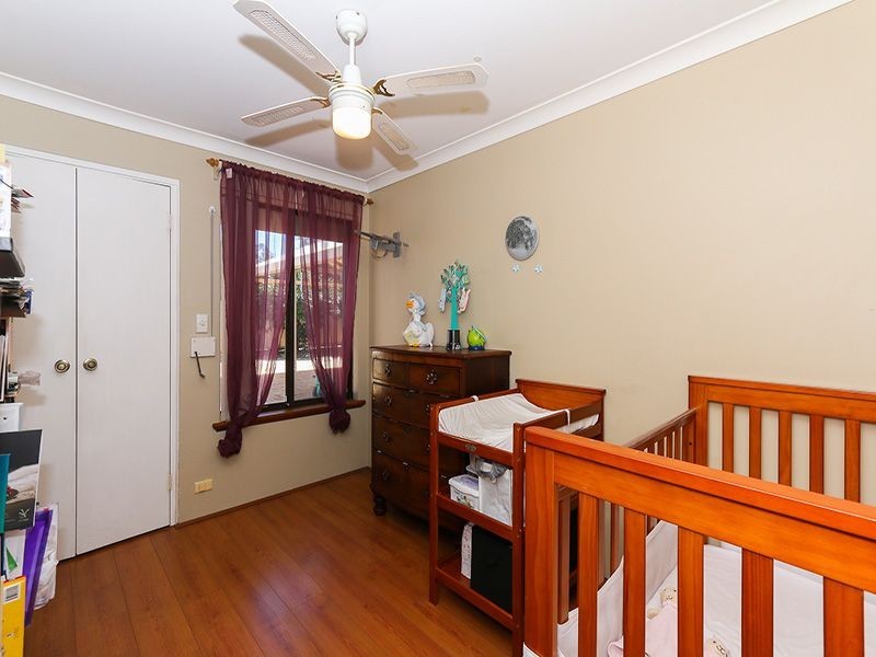 2 Tall Tree View, Swan View WA 6056