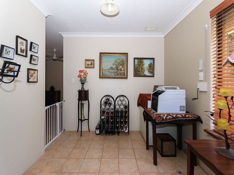 2 Tall Tree View, Swan View WA 6056