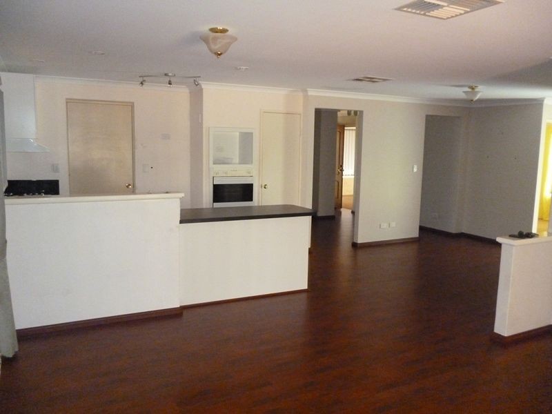 1 Silent Grove, Ellenbrook WA 6069