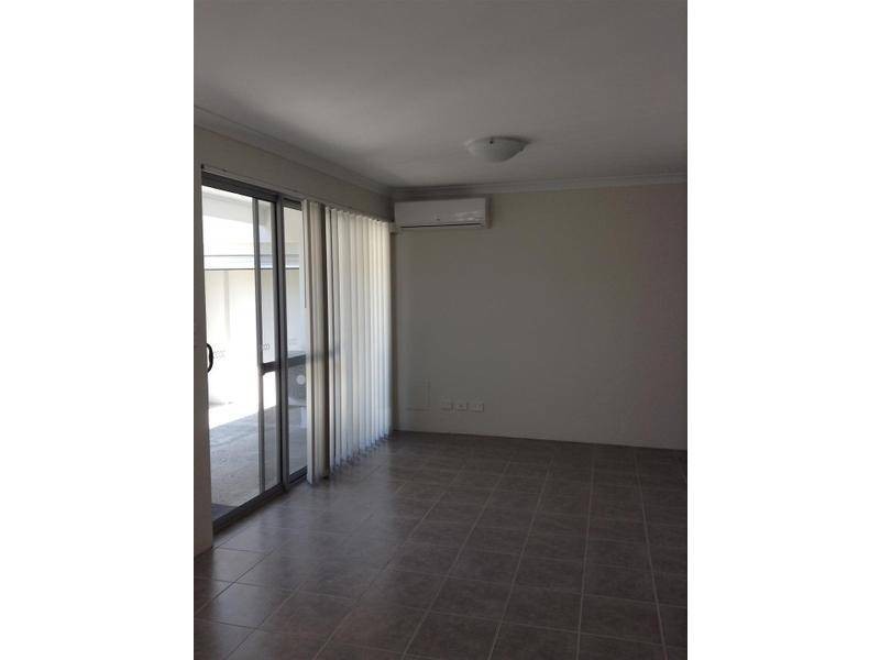 1/13 Spring Avenue, Midland WA 6056