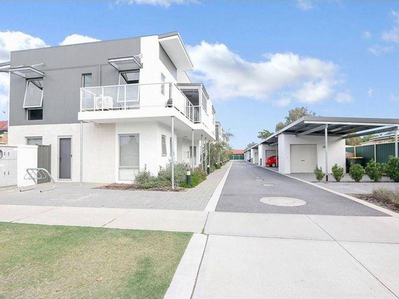 1/13 Spring Avenue, Midland WA 6056