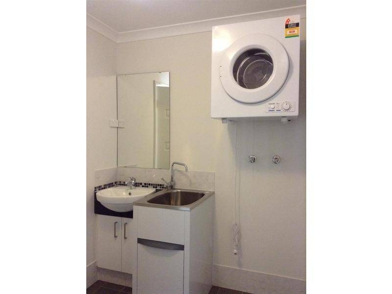 1/13 Spring Avenue, Midland WA 6056