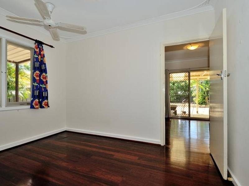8 Charles Street, Maida Vale WA 6057