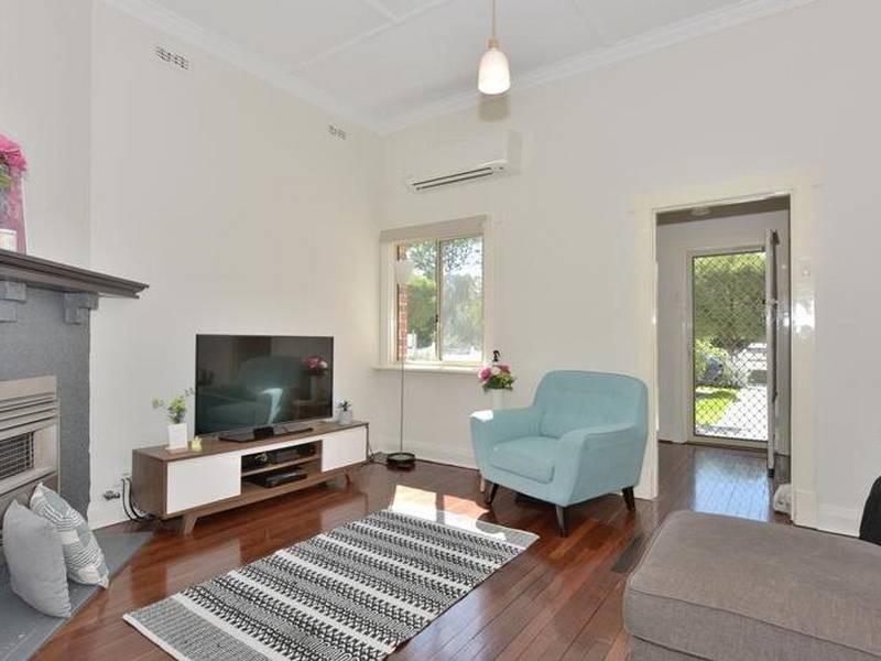 23 Seventh Avenue, Bassendean WA 6054