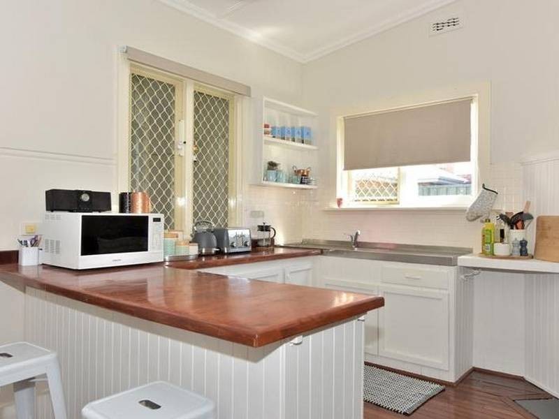 23 Seventh Avenue, Bassendean WA 6054