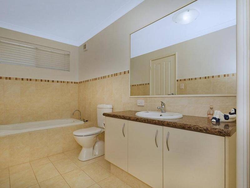 14 Hebe Lane, Woodbridge WA 6056