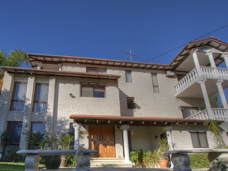 30 Stirling Road, Greenmount WA 6056