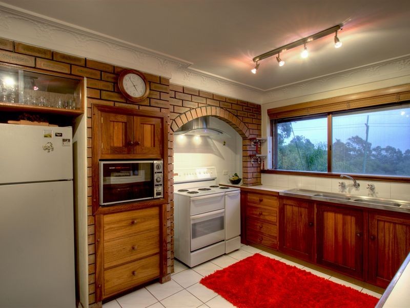 30 Stirling Road, Greenmount WA 6056