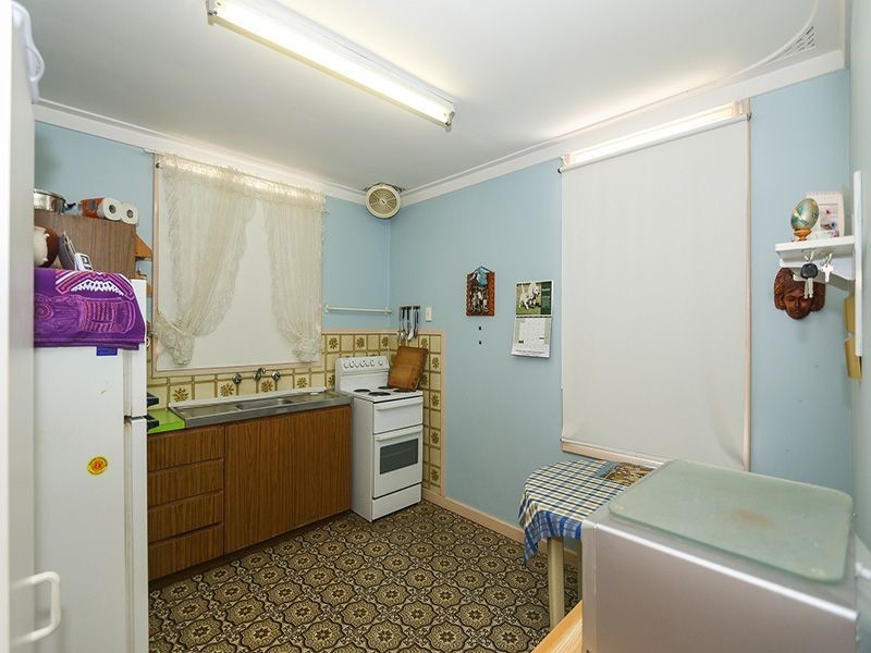 29 Bladon Way, Swan View WA 6056