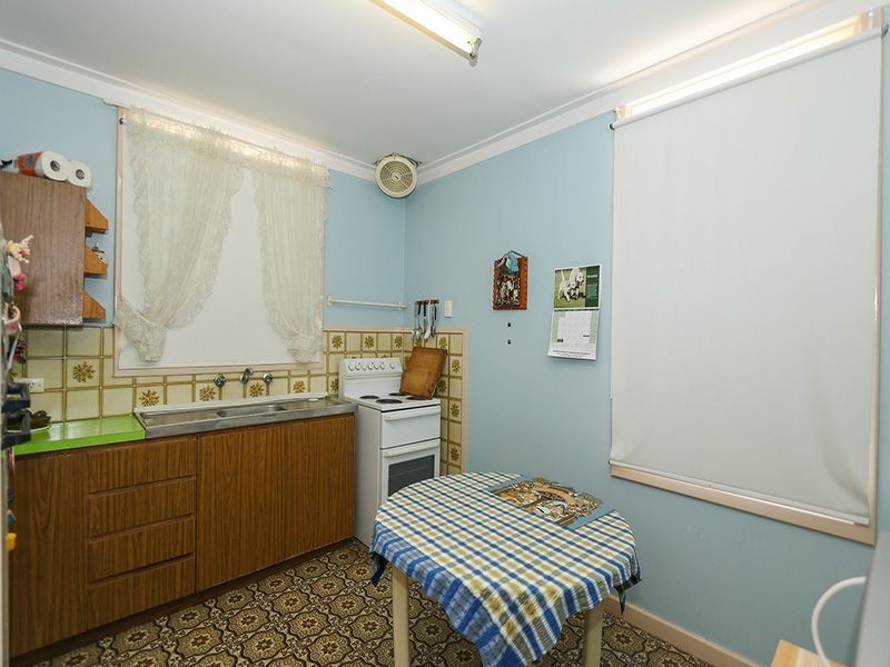 29 Bladon Way, Swan View WA 6056