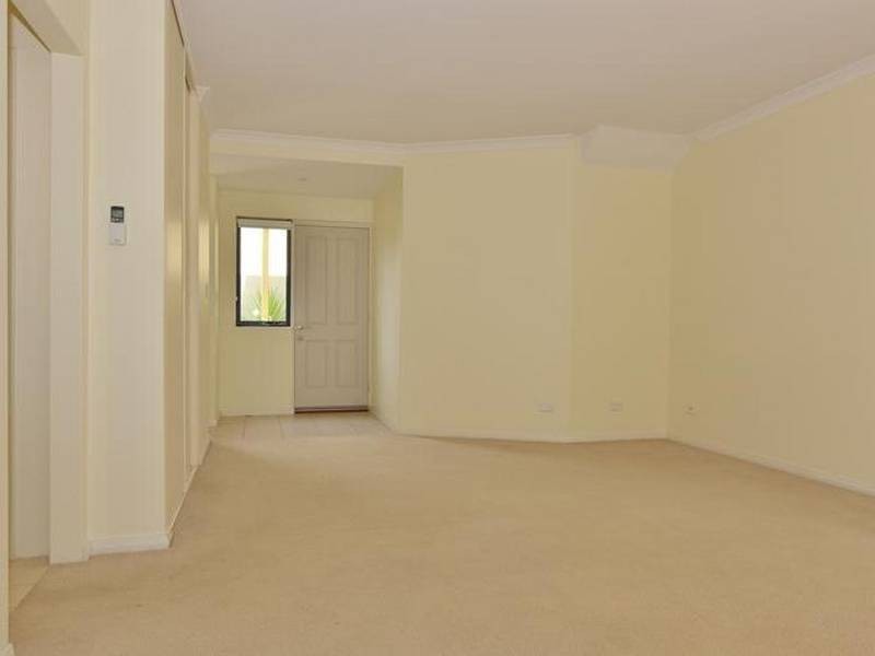 1/107 Morrison Road, Midland WA 6056