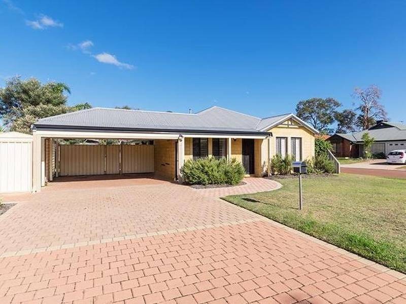 17 Gentle Circle, South Guildford WA 6055