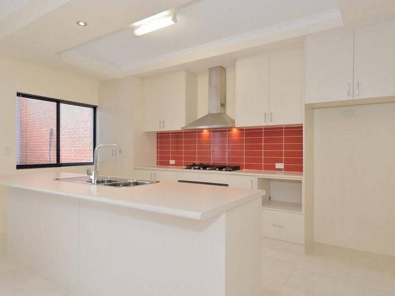 Unit 2/4 Hebe Lane, Woodbridge WA 6056
