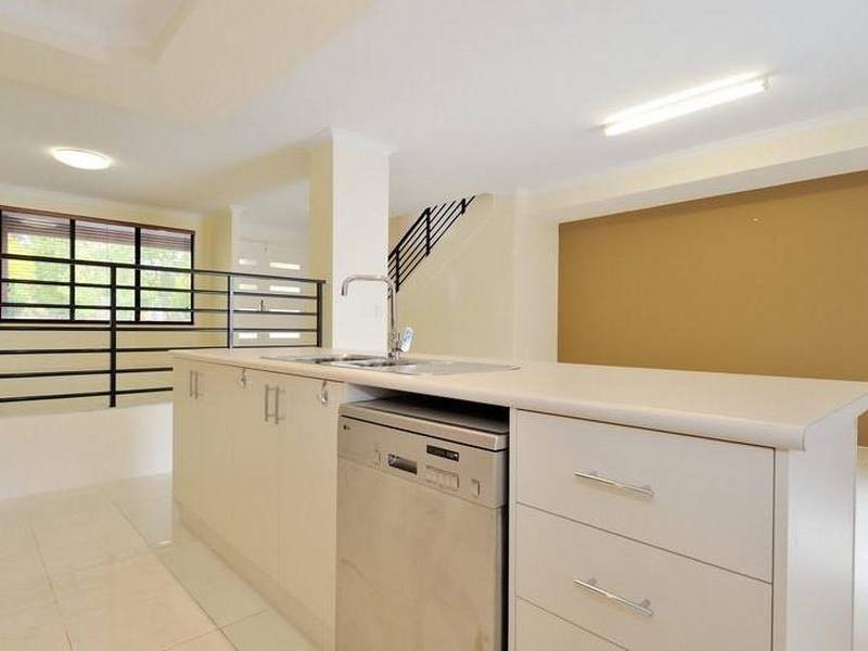 Unit 2/4 Hebe Lane, Woodbridge WA 6056