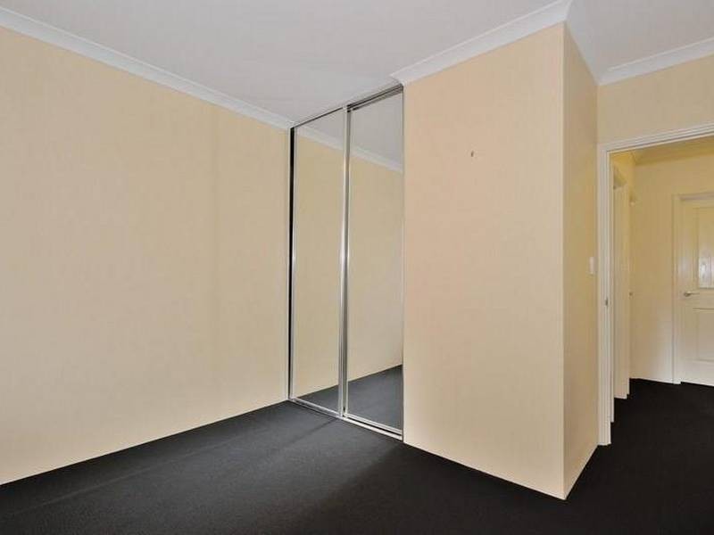 Unit 2/4 Hebe Lane, Woodbridge WA 6056