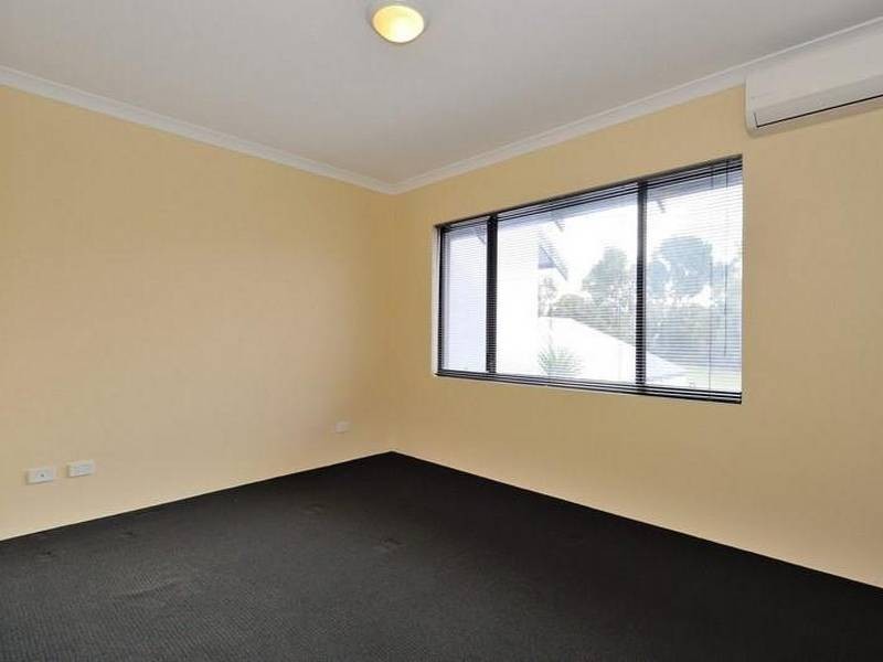Unit 2/4 Hebe Lane, Woodbridge WA 6056