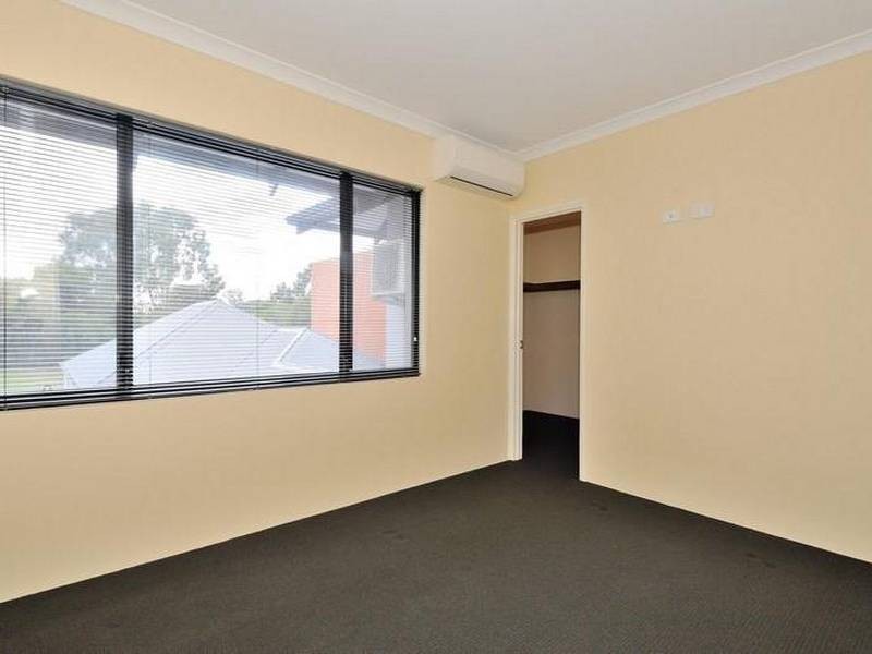 Unit 2/4 Hebe Lane, Woodbridge WA 6056