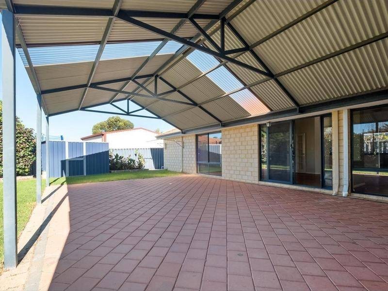23 Nooyan Close, South Guildford WA 6055