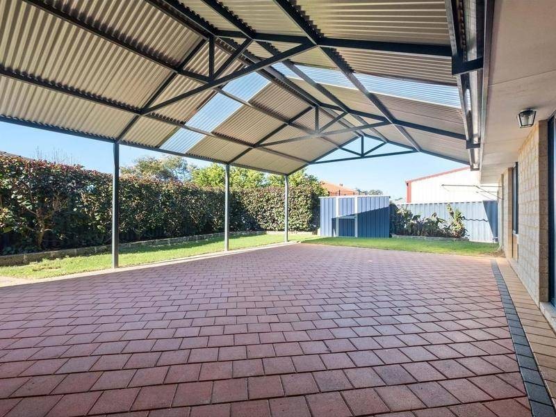 23 Nooyan Close, South Guildford WA 6055