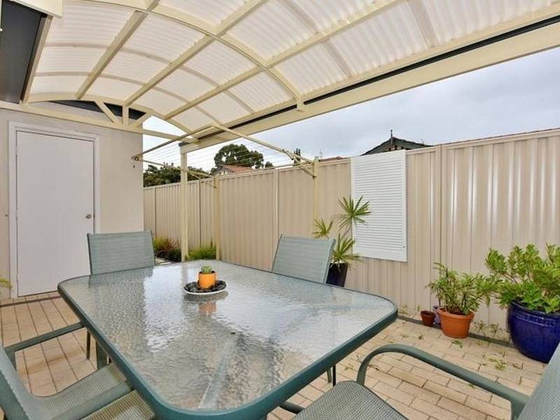 4/79 Sayer Street, Midland WA 6056