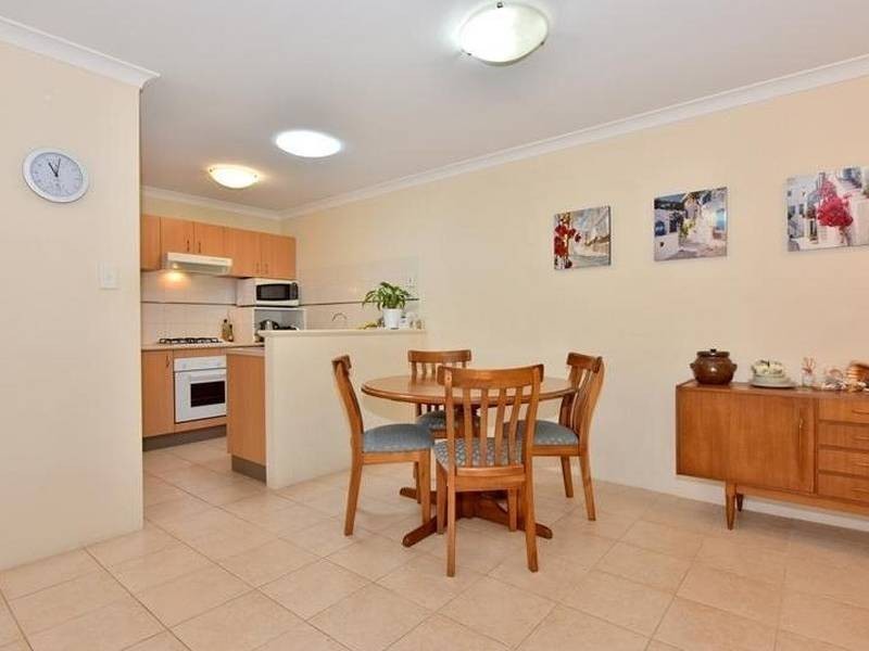 4/79 Sayer Street, Midland WA 6056
