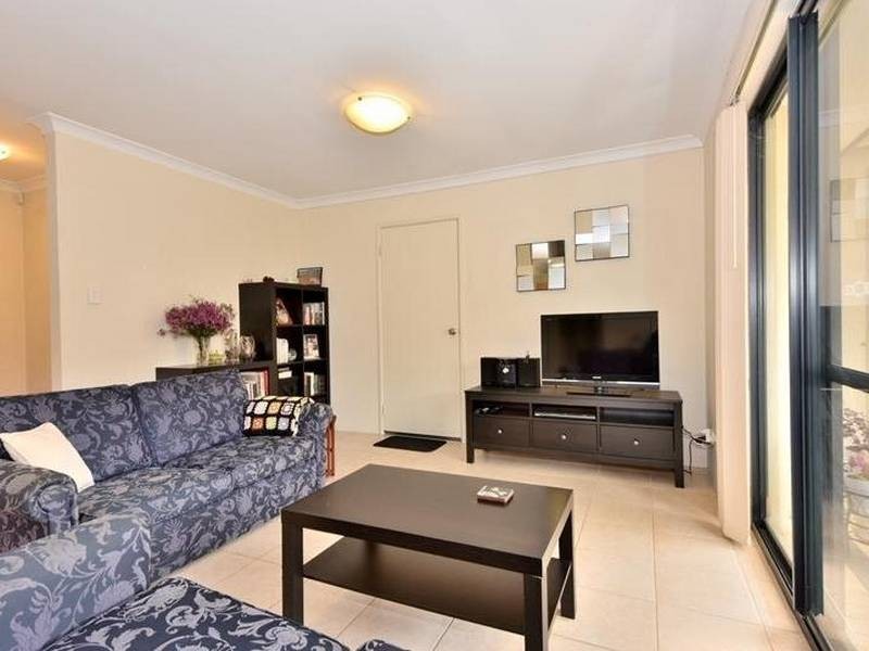 4/79 Sayer Street, Midland WA 6056