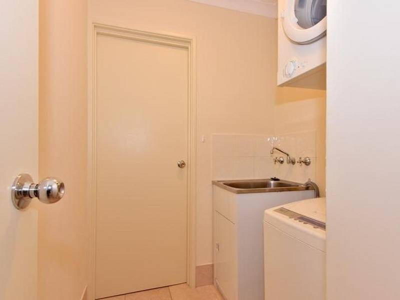 4/79 Sayer Street, Midland WA 6056