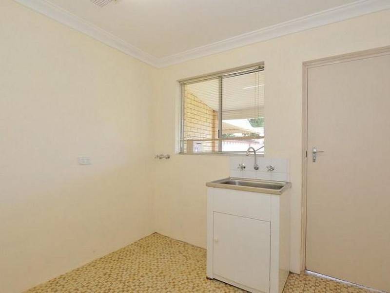 1A Fawell Street, Midland WA 6056