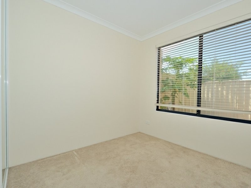 4/9 North Street, Midland WA 6056
