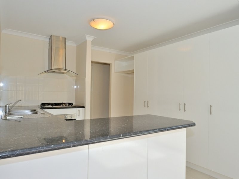 4/9 North Street, Midland WA 6056