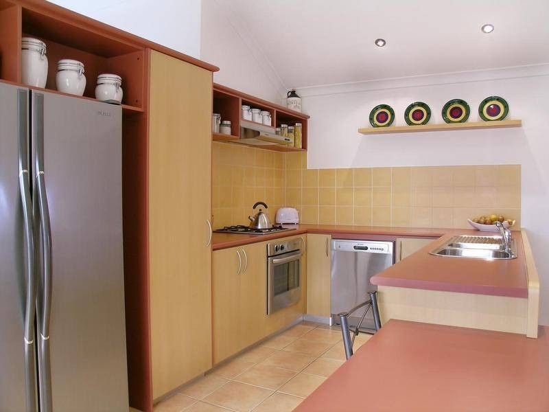 14 Kalyeeda Terrace, Ellenbrook WA 6069