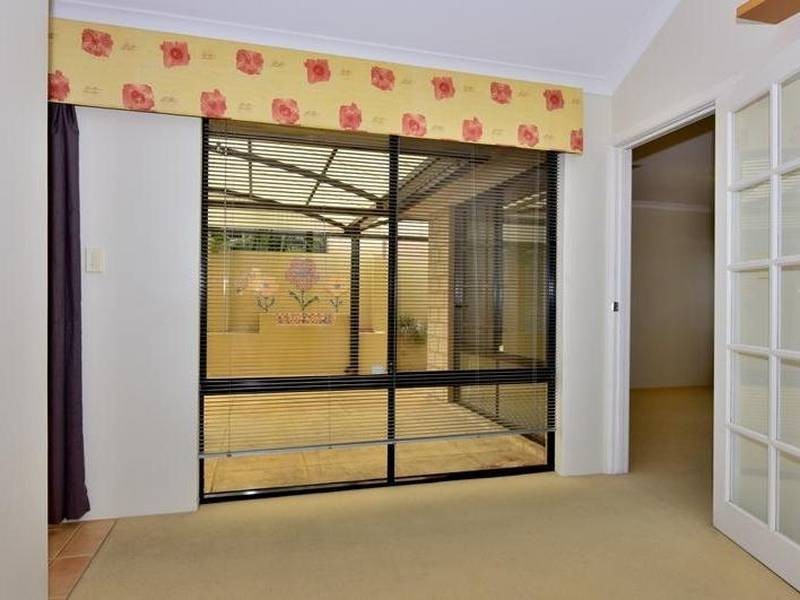 14 Kalyeeda Terrace, Ellenbrook WA 6069