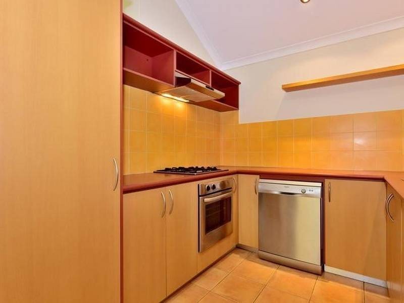 14 Kalyeeda Terrace, Ellenbrook WA 6069