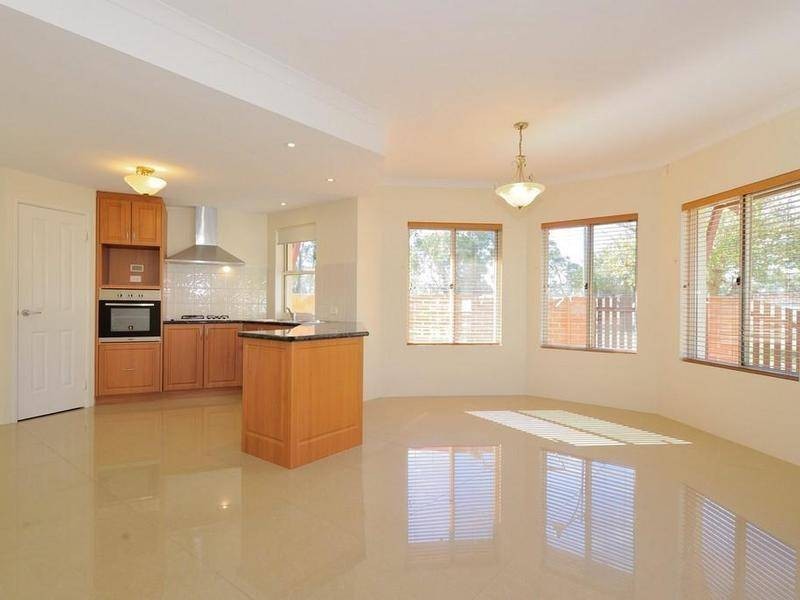 16 Hebe Lane, Woodbridge WA 6056