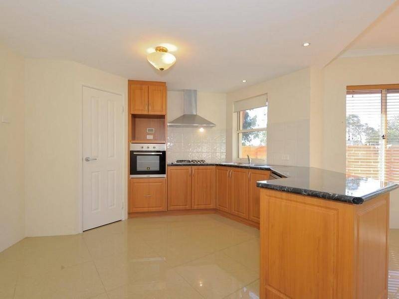 16 Hebe Lane, Woodbridge WA 6056