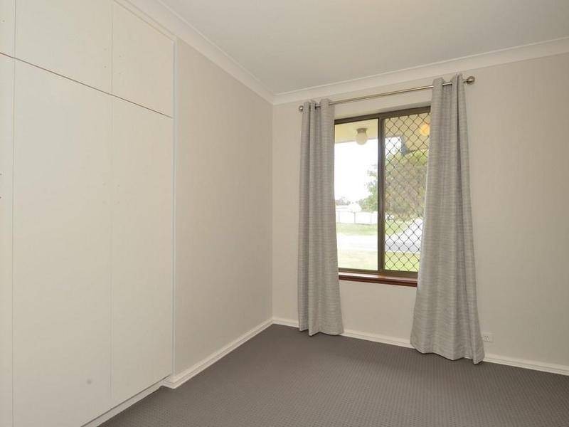 7 Jennings Road, High Wycombe WA 6057