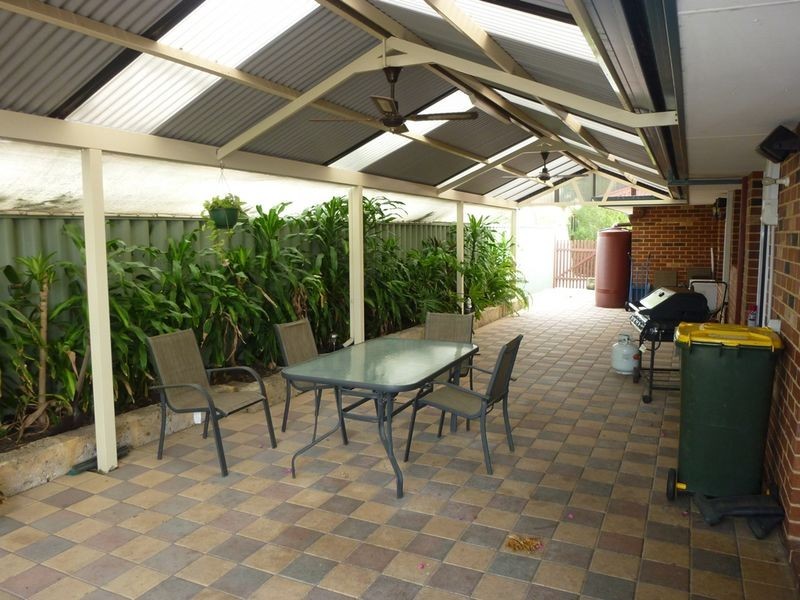 3 Nooyan Close, South Guildford WA 6055