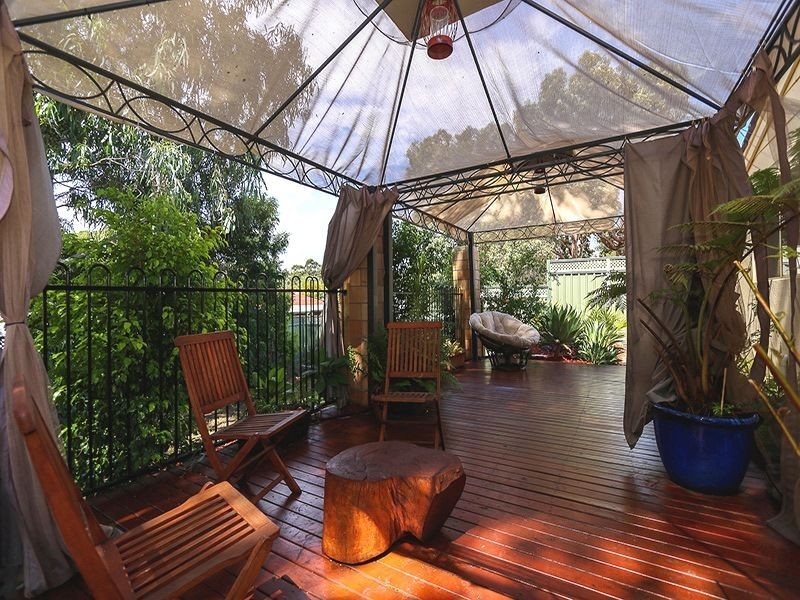 6 Redgum Avenue, Bellevue WA 6056