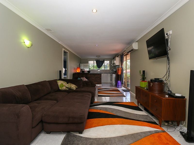 6 Redgum Avenue, Bellevue WA 6056