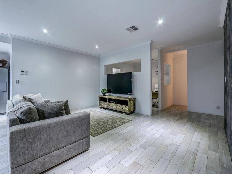 4 Bentall Way, The Vines WA 6069