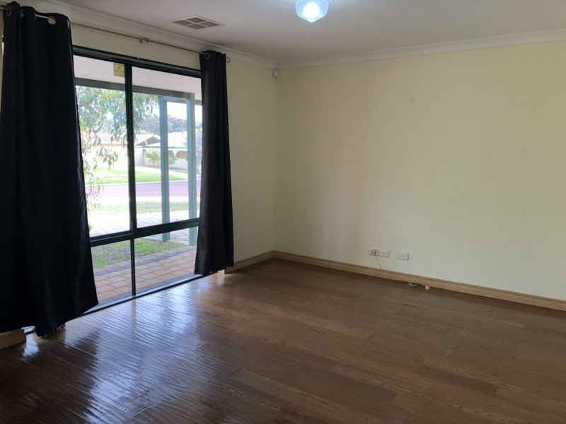 121 Dongara Circle, Jane Brook WA 6056