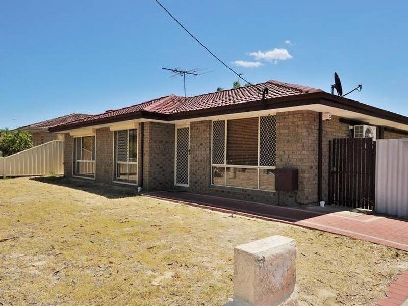 2 Roger Street, Midland WA 6056