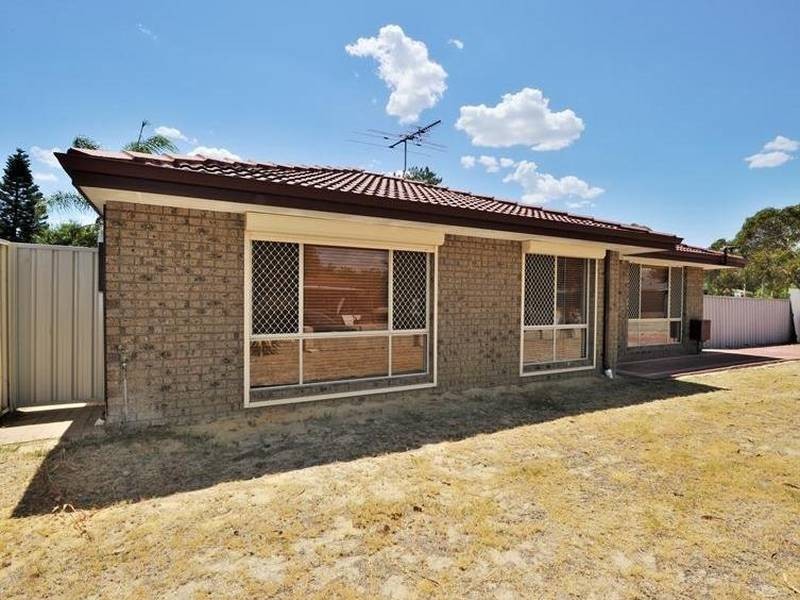 2 Roger Street, Midland WA 6056