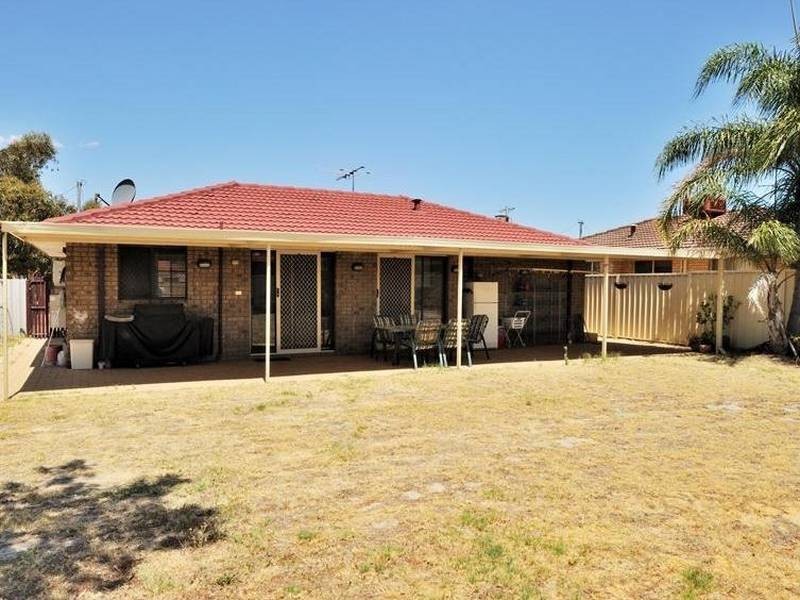 2 Roger Street, Midland WA 6056