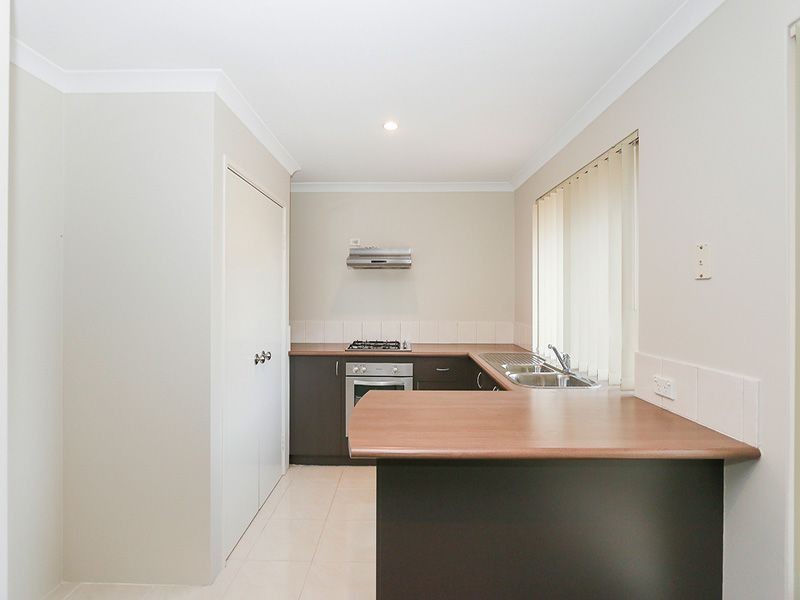 2/9 Cooper Street, Midland WA 6056