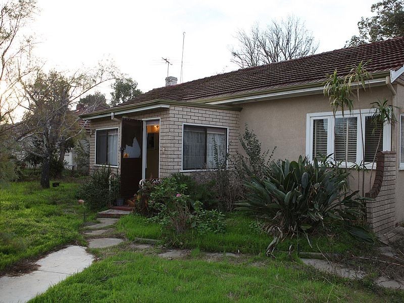 12 Harold Street, Bellevue WA 6056