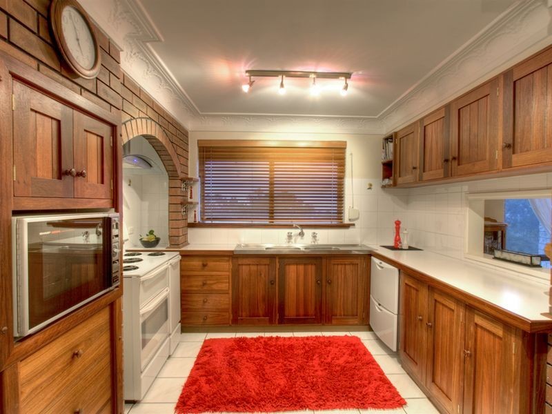 30 Stirling Road, Greenmount WA 6056