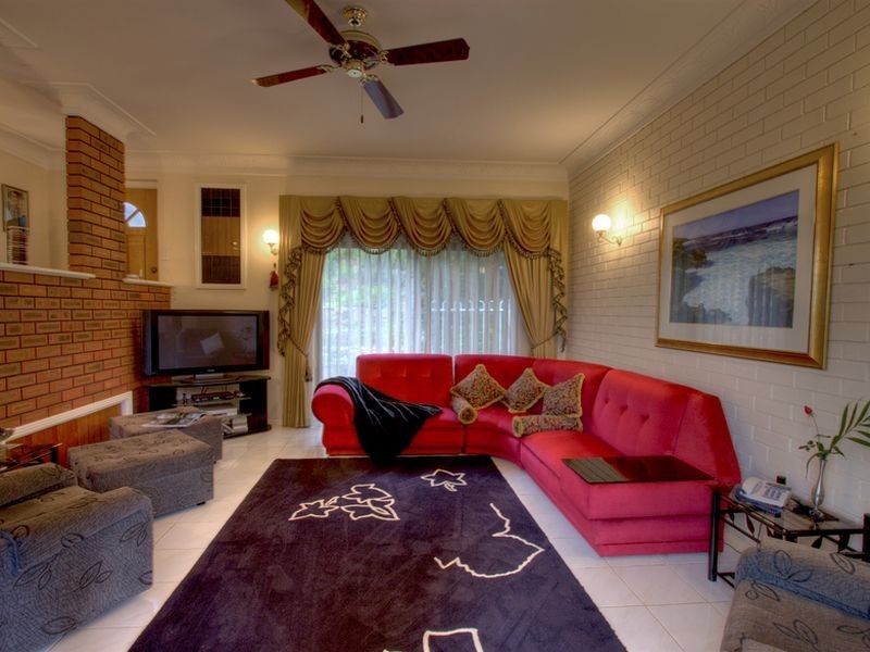 30 Stirling Road, Greenmount WA 6056