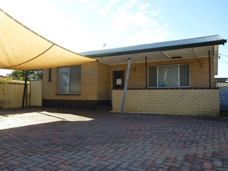 73 Clayton Street, Bellevue WA 6056